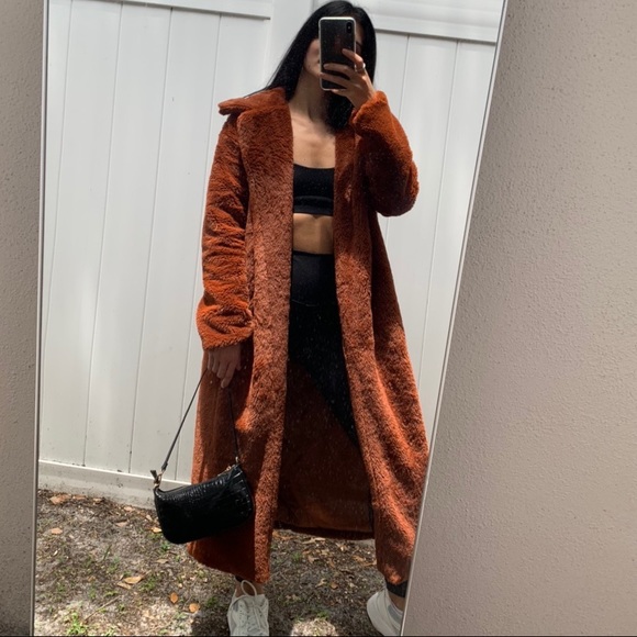 Long Fur Coat - Picture 2 of 15